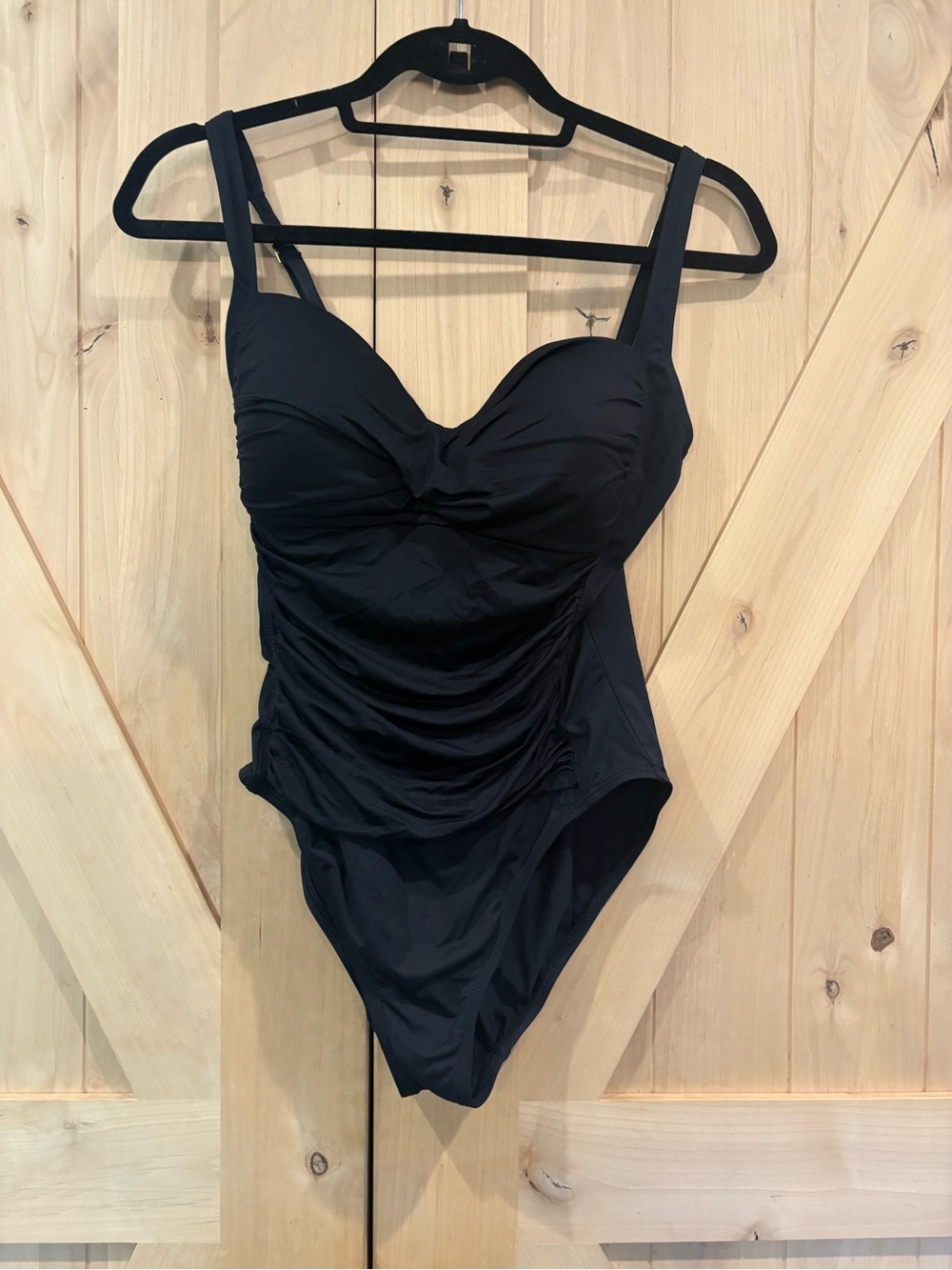 La Blanca Black Ruched One-Piece Swimsuit - Picture 3 of 4